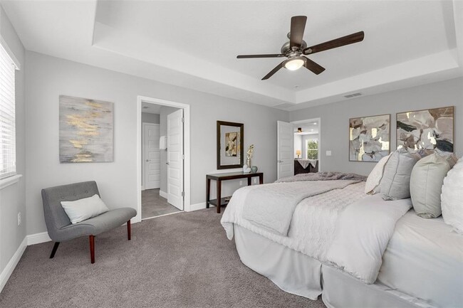 Building Photo - 8807 Eden Cove Dr