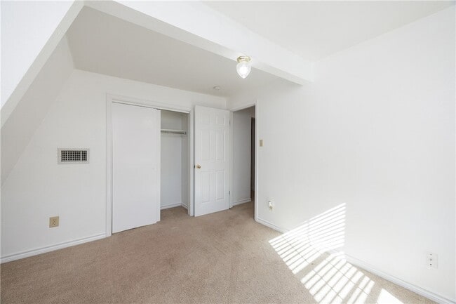 Building Photo - 13813 Flintlock Dr