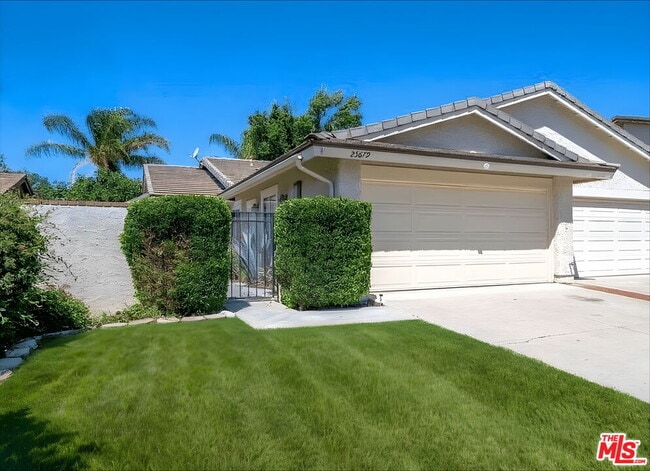 Building Photo - 25679 Lupita Dr