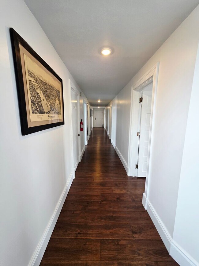 Building Photo - 9 Bailey Ave