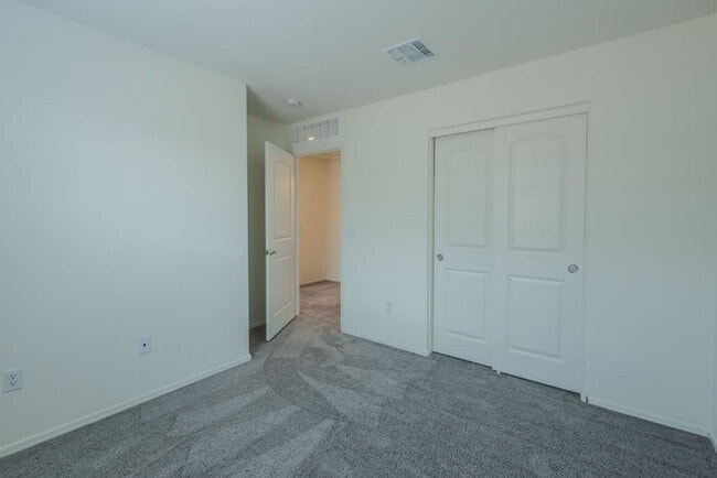 Building Photo - Rancho Sahuarita New Home
