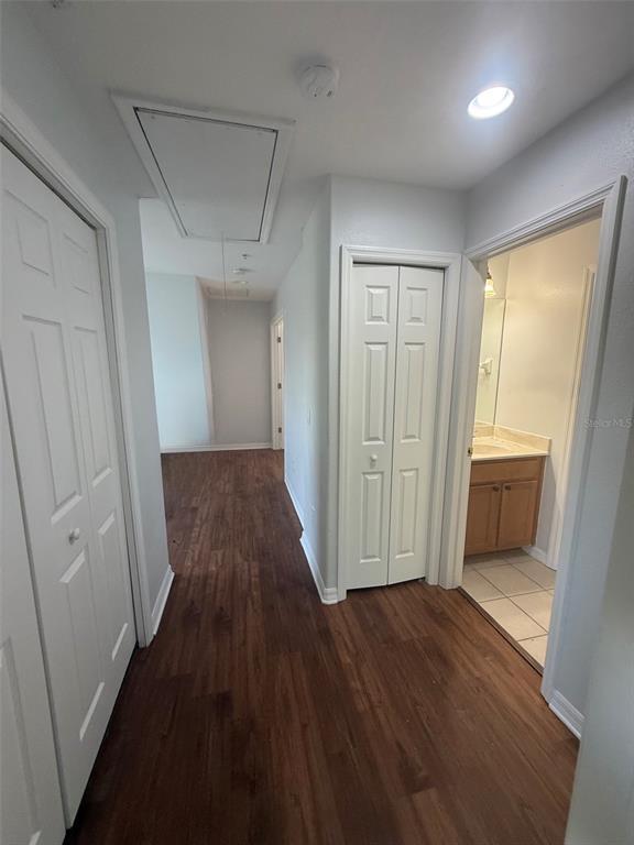 Building Photo - 445 Bayou-Village Dr
