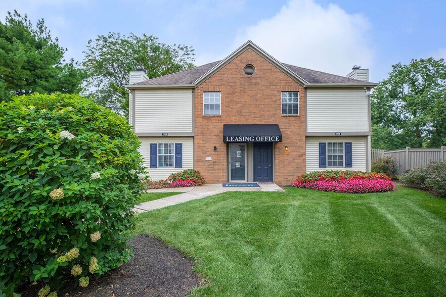 Townhomes at McNaughten 1359 Yorkland Rd Columbus OH 43232