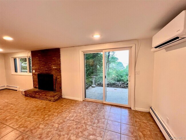 Building Photo - 31 Terrace Dr