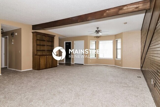 Building Photo - 3 Bedroom Pet-Friendly Home in Yukon, OK w...