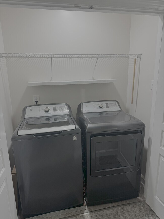 Building Photo - 8745 Cypress Grove Run