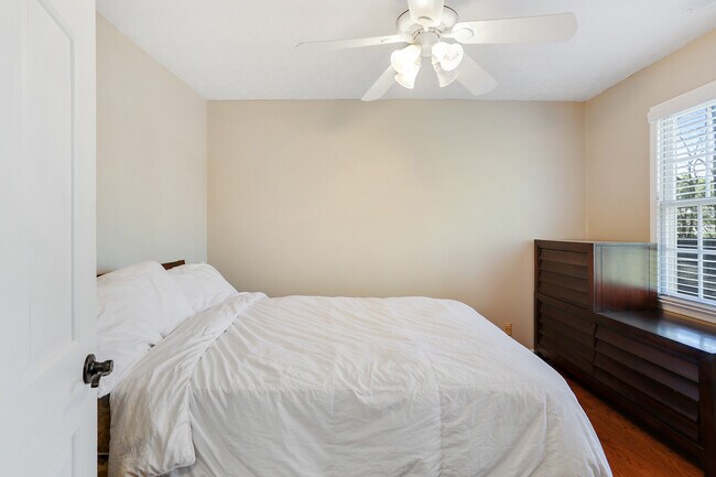 Building Photo - 6953 Ayers Ct NW