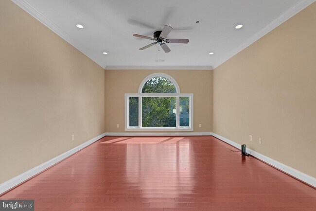 Building Photo - 7607 Newmarket Dr