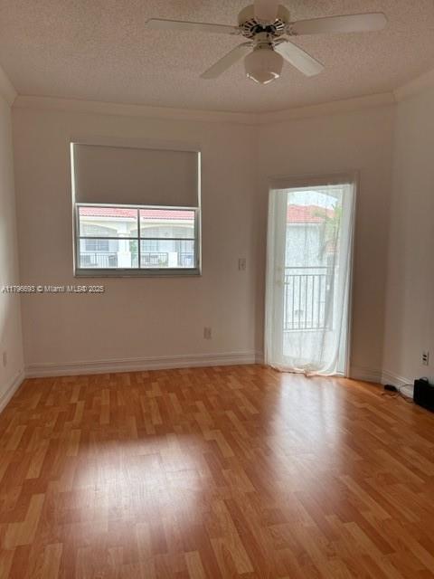 Building Photo - 3235 NE 184th St