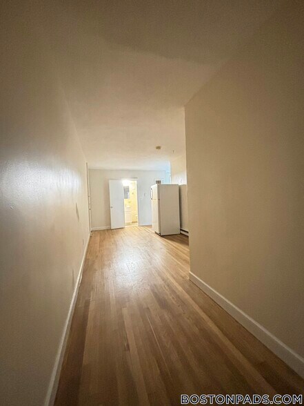 Building Photo - 20 Armington St