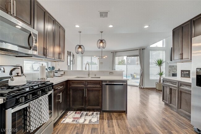 Building Photo - 8208 Ogee Dr