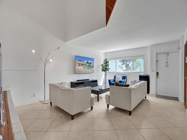 Building Photo - 8662 Bridle Path Ct