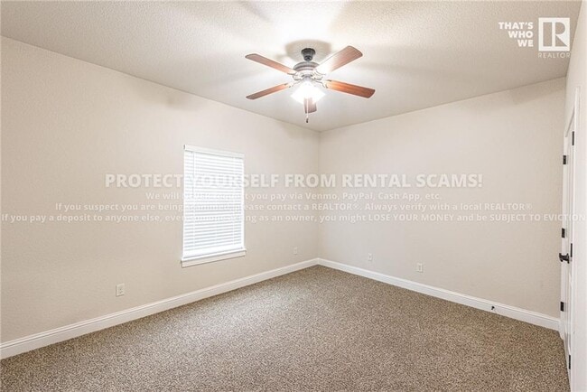 Building Photo - 3834 E Zion Rd