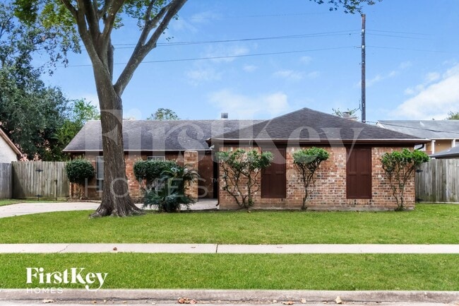 Building Photo - 16518 Royal Mile Ln