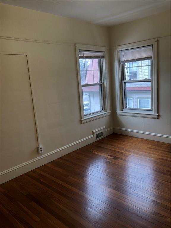 Building Photo - 185 Bluff Ave