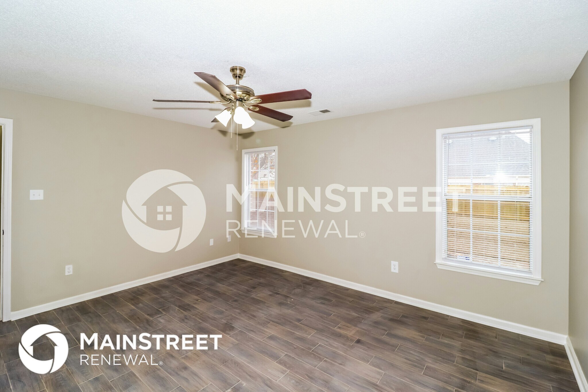 Building Photo - 4896 Harvest Park Dr
