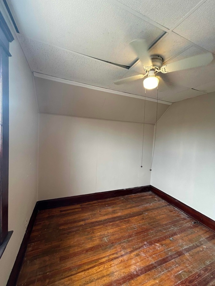 Building Photo - 3344 W 44th St
