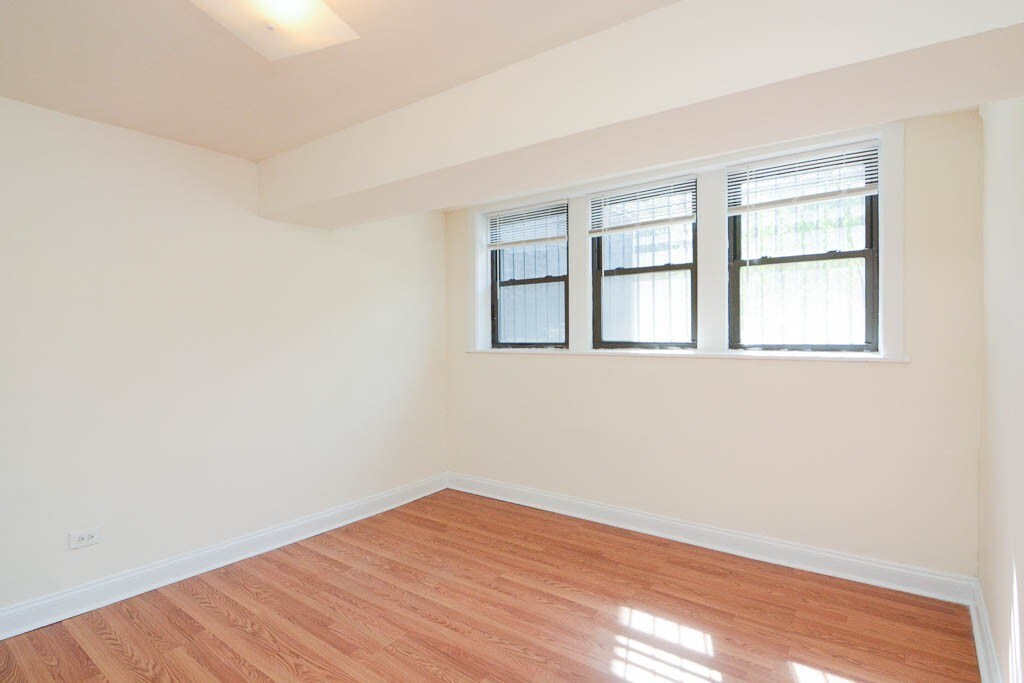 Building Photo - 2520 N Kedzie Blvd