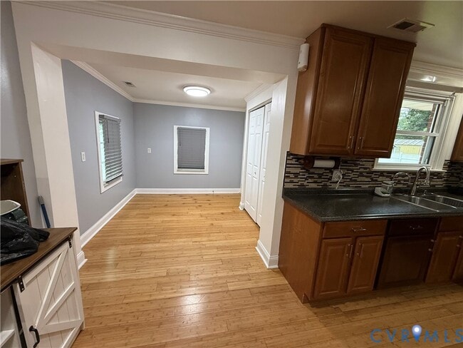 Building Photo - 9723 Royerton Dr