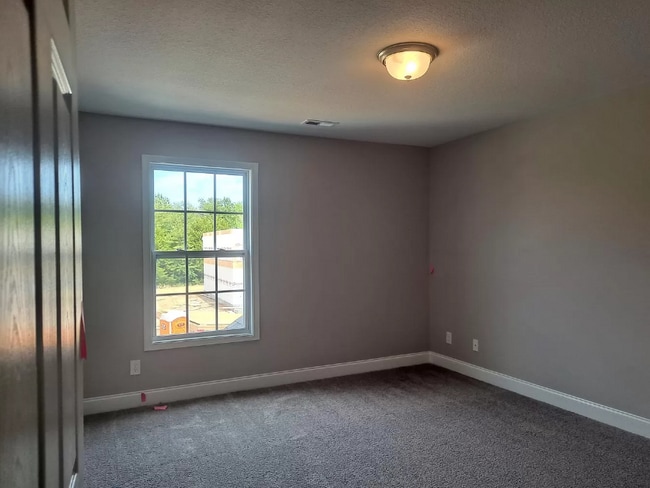 Building Photo - 6761 Padgett Hill Ln