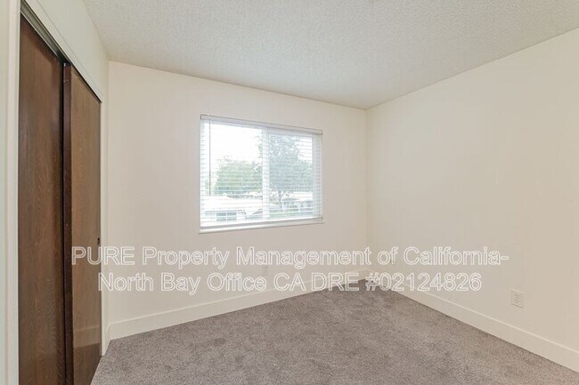 Building Photo - 148 Brush Creek Rd