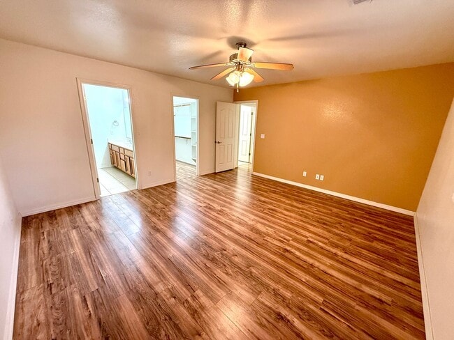 Building Photo - Available Now- Great 3 Bedroom Home in the Ranch at Long Mountain subdivision with Solar!