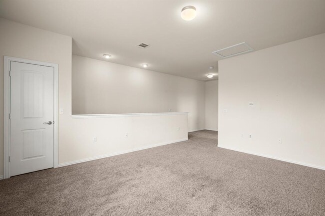 Building Photo - 10012 Epic Knoll Dr