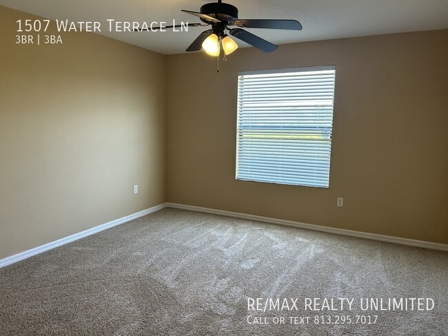 Building Photo - 1507 Water Terrace Ln