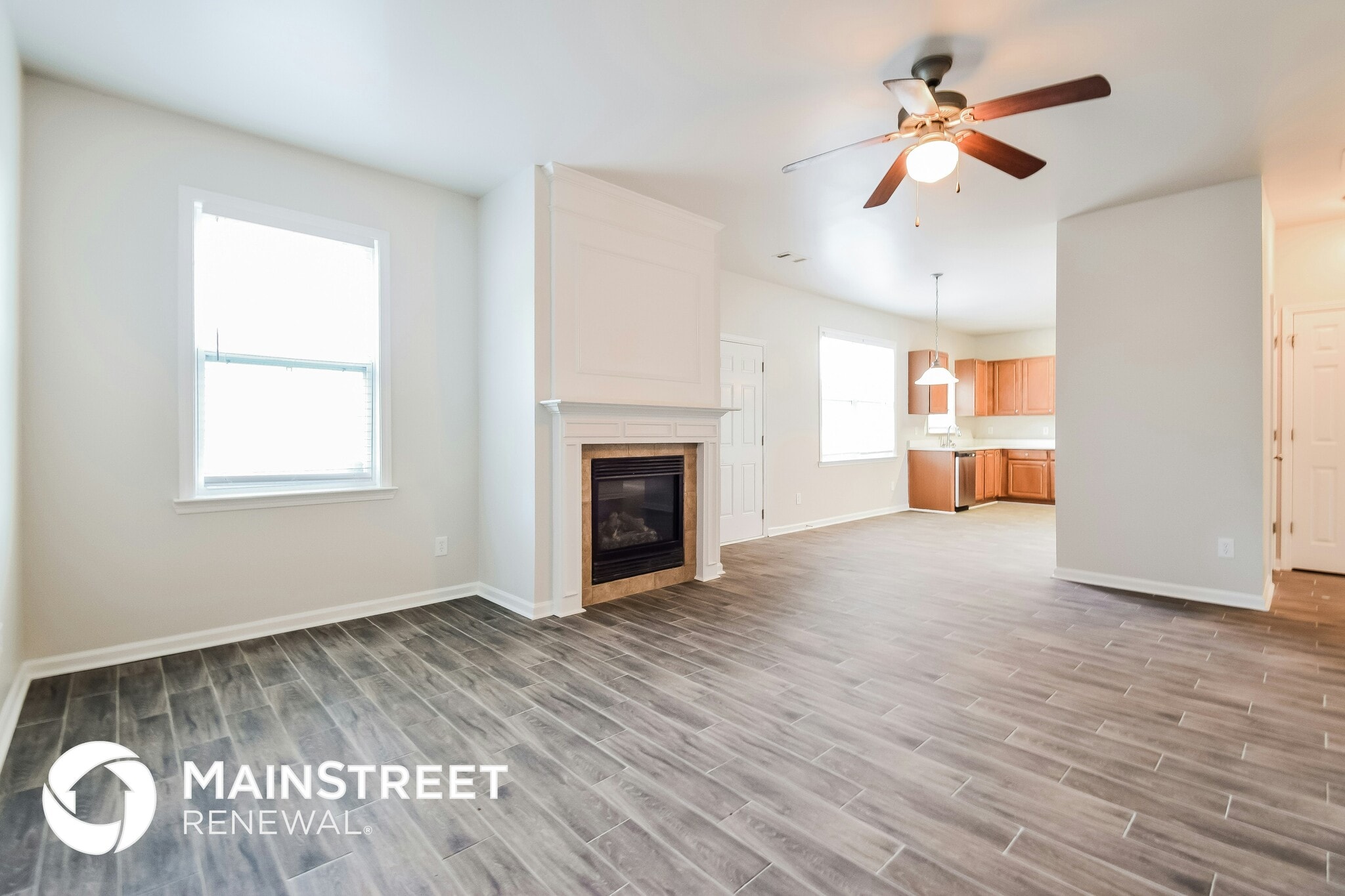 Building Photo - 8904 Crestview Cir