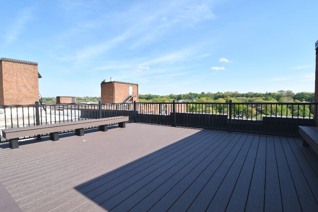 Building Photo - 5 Bayard Rd