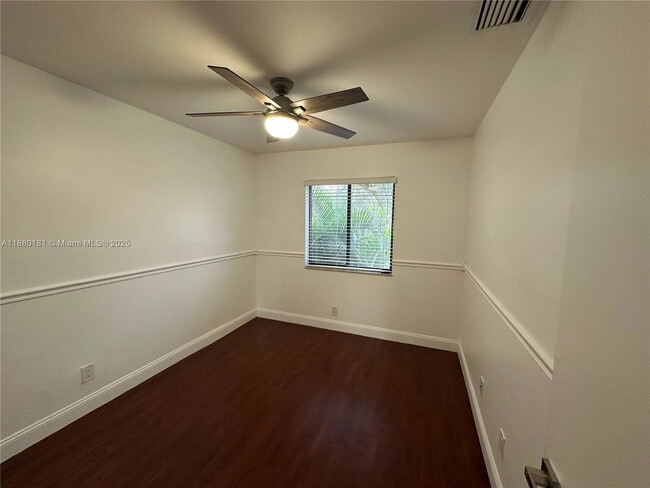 Building Photo - 2761 SW 58th Manor