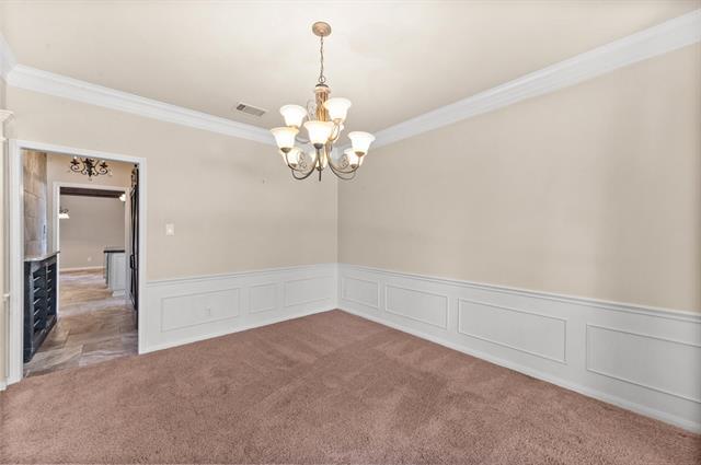 Building Photo - 1518 Lakeview Dr