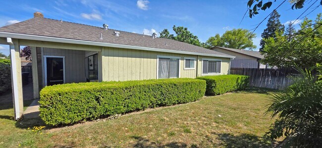 Building Photo - 3100 Explorer Dr