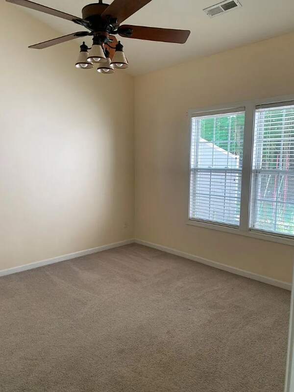 Building Photo - 5922 Fox Ridge Ln