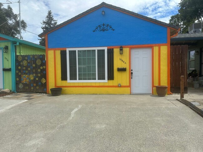 Building Photo - 1544 Maryland Ave