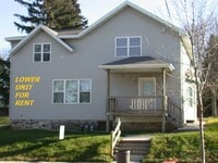 Building Photo - 913 N 11th St