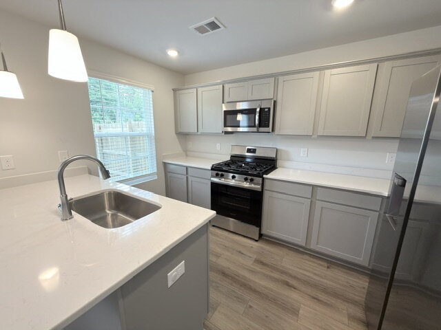 Building Photo - Brand-New 3BR Townhome in Lexington | Modern Finishes & Pet Friendly