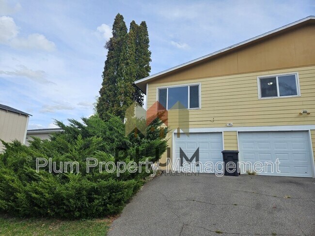 Primary Photo - 5602 Bridger Ct