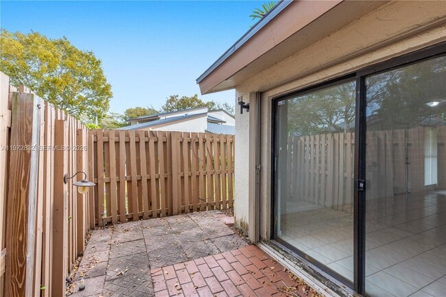 Building Photo - 11522 SW 109th Rd