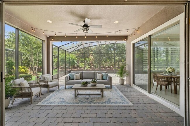 Building Photo - 10819 Savona Way