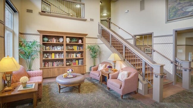 Building Photo - Rare opportunity to rent in the Eskaton Village in Placerville!