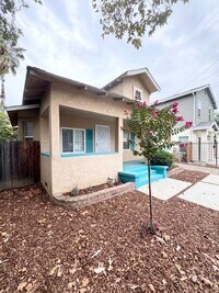 Building Photo - 3123 San Rafael Ct