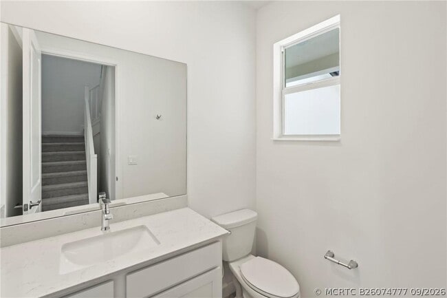 Building Photo - 5604 Stradella Dr