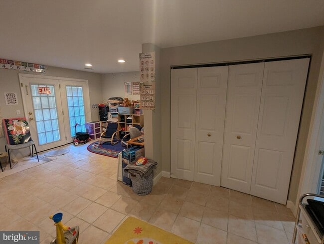 Building Photo - 10719 Gideon Ct