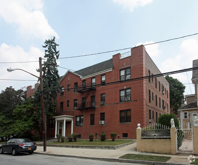 11714 85th Ave - 117-14 85th Ave