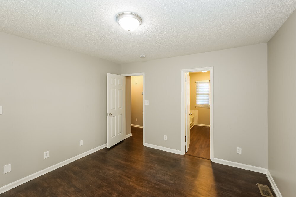 Building Photo - 2902 Faircroft Way