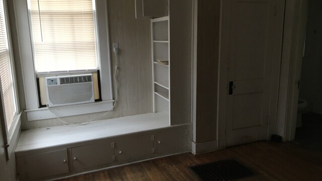 Building Photo - 204 Sherrouse Ave
