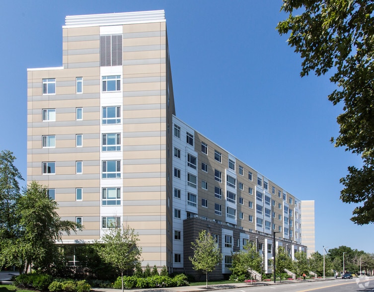 Peninsula Apartments 401 Mount Vernon St Boston MA 02125 Apartment