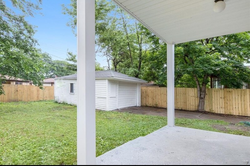 Building Photo - 20509 Faust Ave