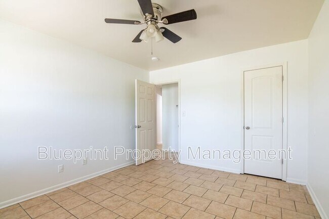 Building Photo - 1521 22nd St Ensley